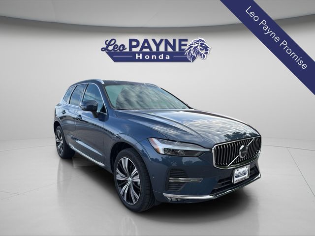 2023 Volvo XC60 B5 Ultimate Bright Theme