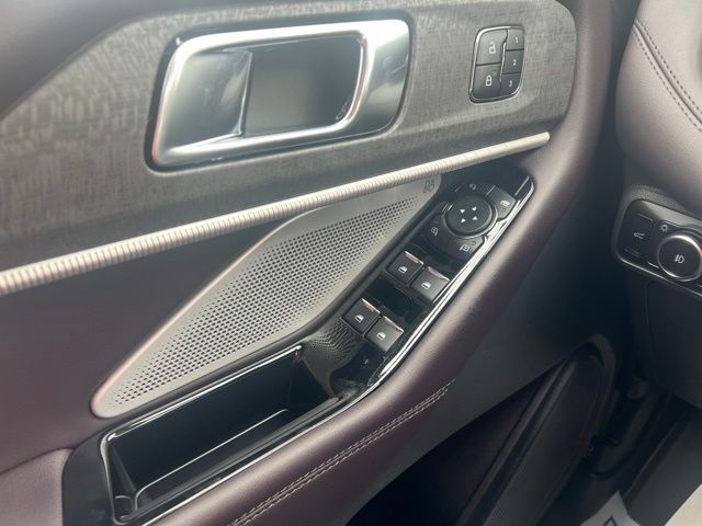 New 2026 Ford Explorer SUV