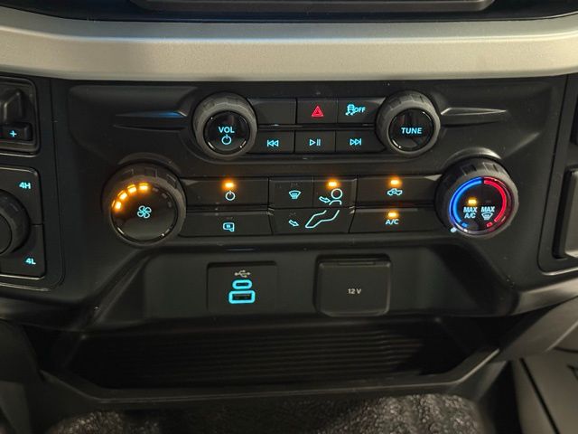2025 Ford F-350SD XL photo