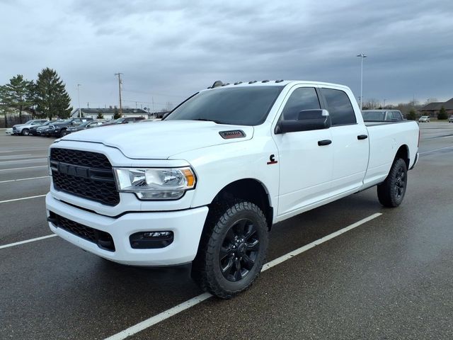 2022 RAM 3500 Tradesman Crew Cab LB 4WD