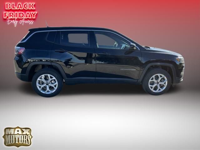 2025 Jeep Compass Sport 11