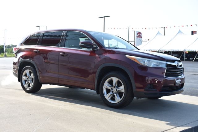 Used 2016 Toyota Highlander SUV