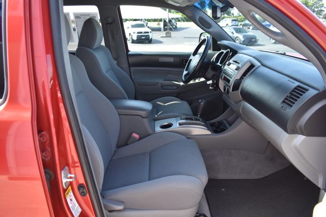 2011 Toyota Tacoma Base - Photo 19