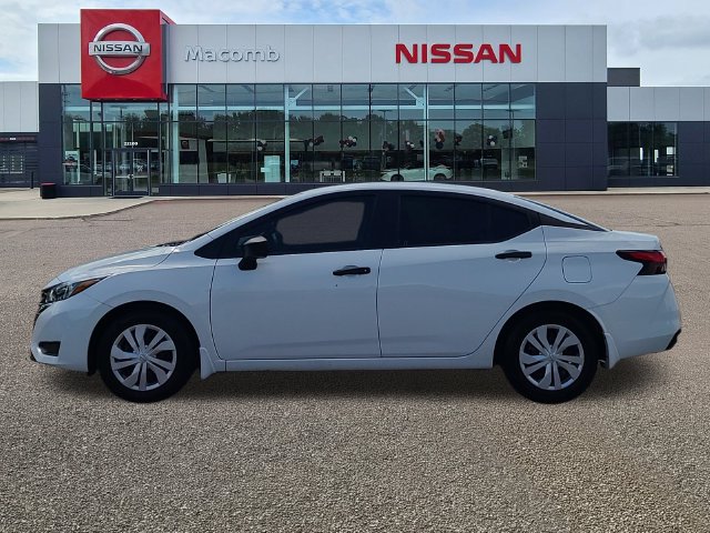 Used 2025 Nissan Versa Sedan