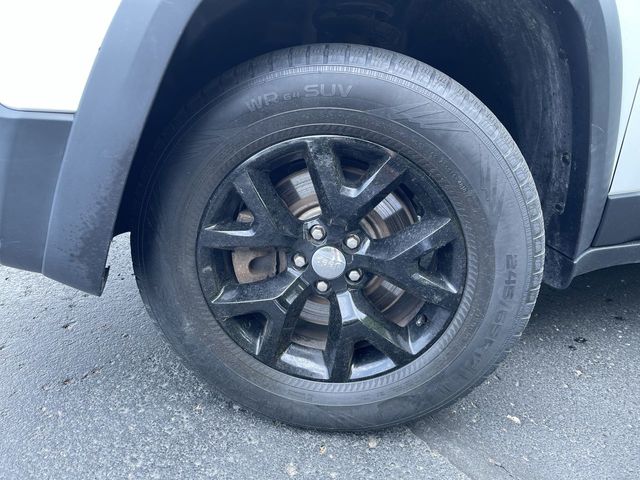 Used 2016 Jeep Cherokee For Sale in New Hudson, MI