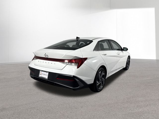 Used 2025 Hyundai Elantra For Sale in Indianapolis, IN