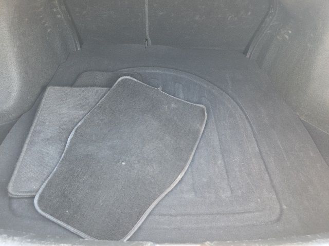 2023 Kia Forte LXS - Snow White Pearl exterior view 7