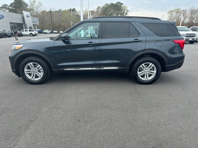 2024 Ford Explorer XLT 2