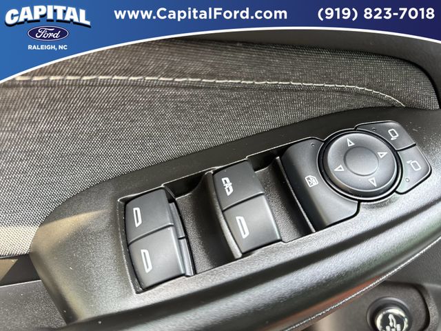 Used 2023 Red Chevrolet ACTIV image 21