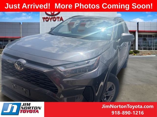 Used 2024 Toyota RAV4 XLE with VIN 2T3W1RFV9RW320800 for sale in Northfield, Minnesota