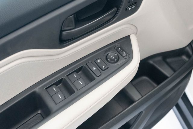 New 2027 Honda Odyssey Van