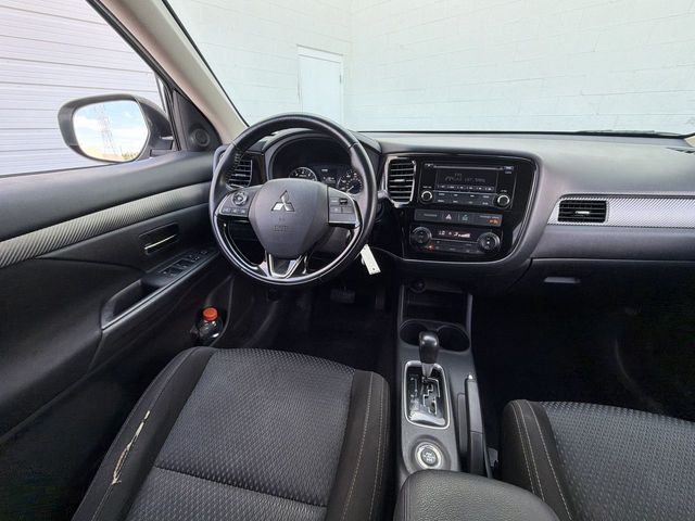 Used 2016 Mitsubishi Outlander SUV