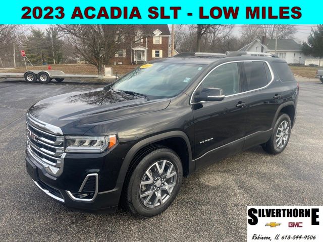 2023 GMC Acadia SLT FWD