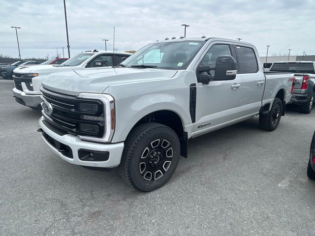 White Metallic 2025 Ford F-250 Super Duty Platinum Crew Cab 4WD Pickup Truck Four-Wheel Drive Automatic
