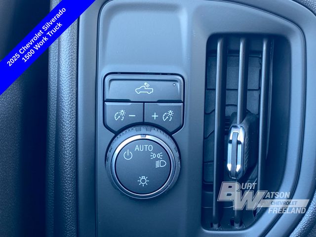 2025 Chevrolet Silverado 1500 WT photo