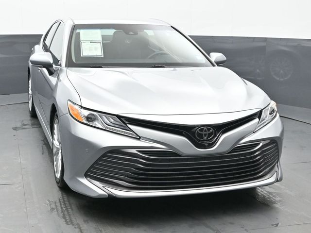 2018 Toyota Camry XLE 10