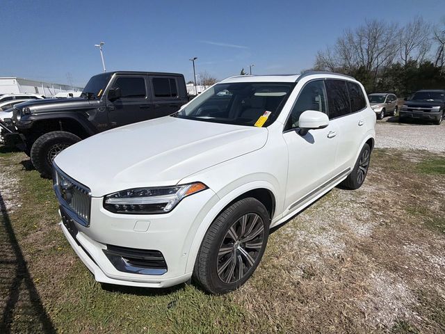 2022 Volvo XC90 T6 Inscription 7-Passenger AWD