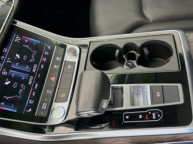 Thumbnail: 2019 Audi Q8 - 17