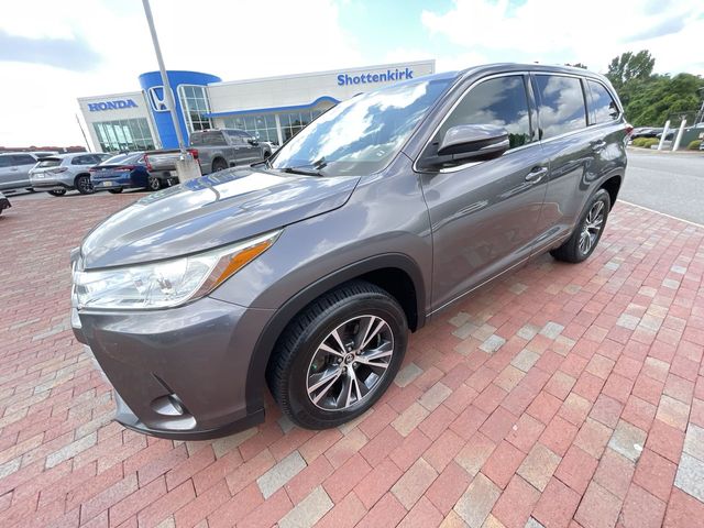 Used 2018 Toyota Highlander SUV