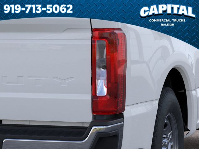 New 2026 White Ford XL image 22