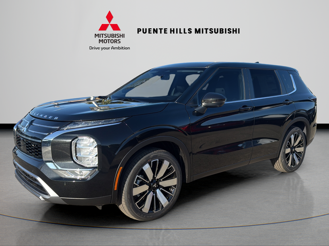 2026 Mitsubishi Outlander SE FWD's photo