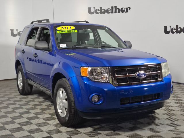 Blue Flame Metallic 2011 Ford Escape XLT FWD SUV / Crossover Front-Wheel Drive 6-Speed Automatic