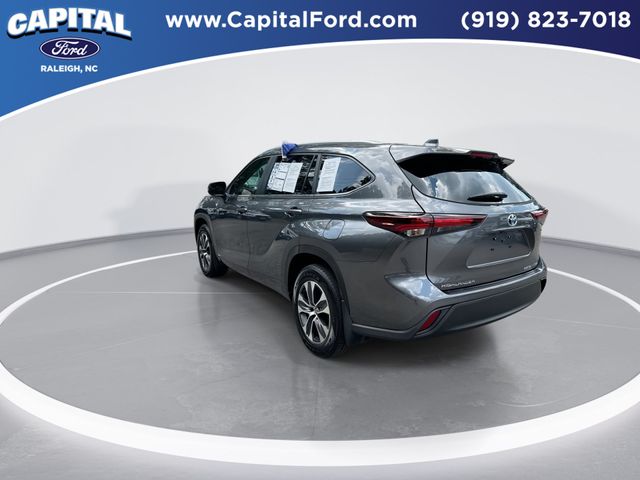 Used 2024 Gray Toyota XLE image 6