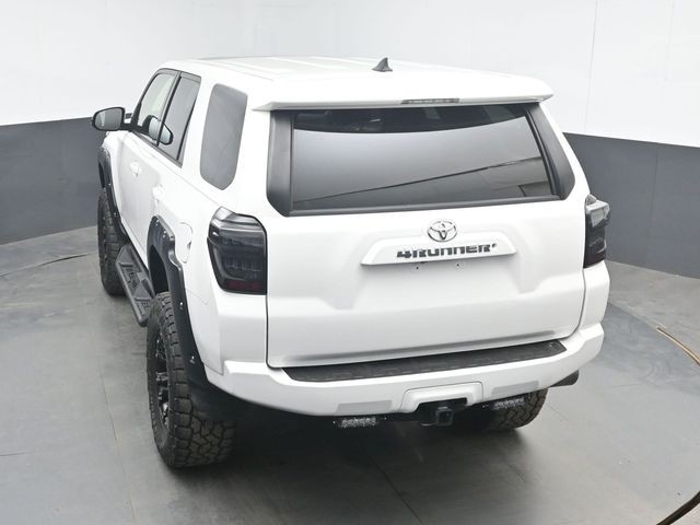 Used 2015 White Toyota SR5 Premium image 24