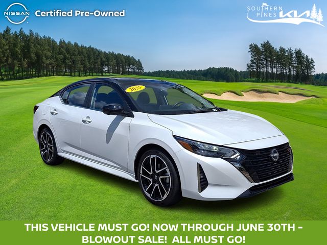 Aspen White/Super Black 2025 Nissan Sentra Sedan Front-Wheel Drive Continuously Variable Transmission