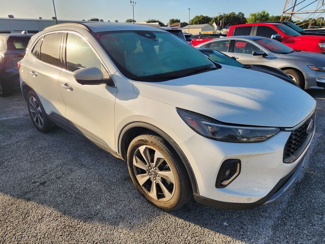 White Metallic 2023 Ford Escape Platinum AWD SUV / Crossover All-Wheel Drive 8-Speed Automatic