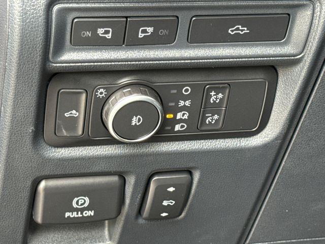 Used 2022 Red Ford Lariat image 21