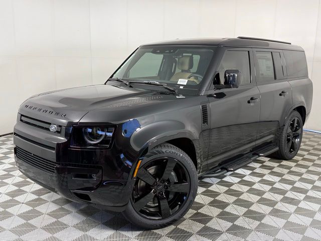 2026 Land Rover Defender 130 P400 X-Dynamic SE AWD