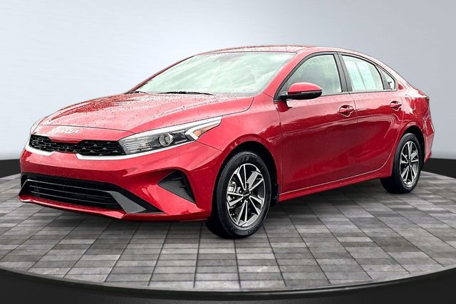 Currant Red 2024 Kia Forte LXS FWD Sedan Front-Wheel Drive Continuously Variable Transmission