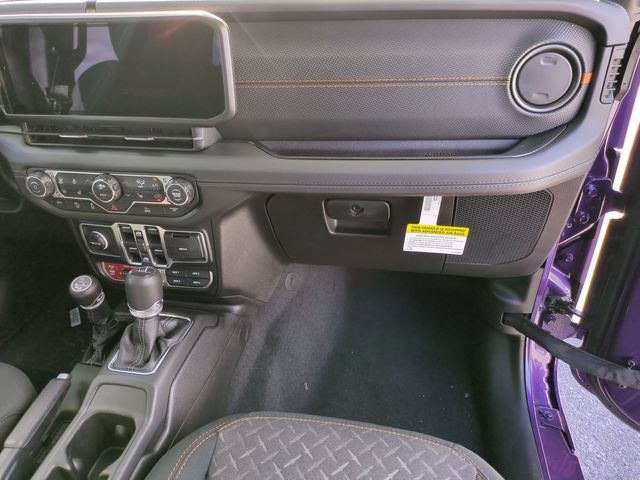 new 2026 Jeep Gladiator car, priced at $48,640