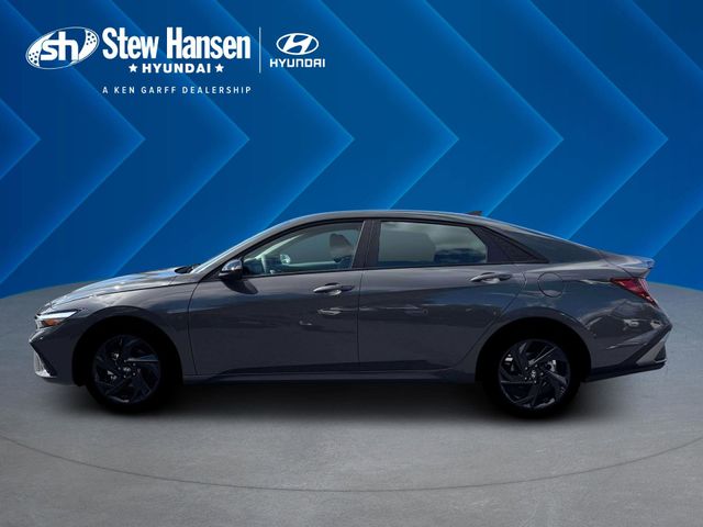 New 2026 Gray Hyundai SEL Sport image 3