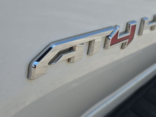 2023 GMC Sierra 2500HD AT4:46645A2