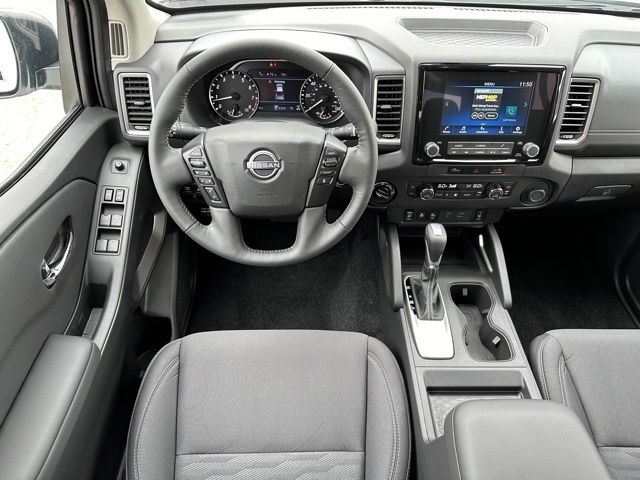 2024 Nissan Frontier SV 10