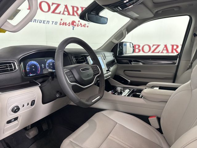 2024 Baltic Gray Metallic Clearcoat Jeep Wagoneer Base 4X4 SUV