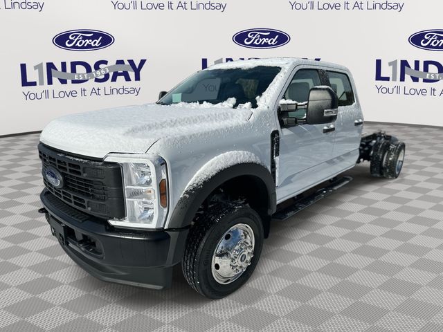 2025 Ford F-450 Super Duty Chassis Cab