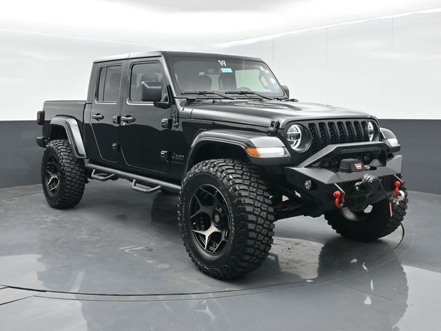 2022 Jeep Gladiator Sport S's photo