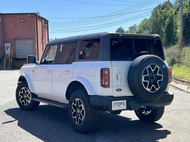 2024 Ford Bronco Outer Banks 22