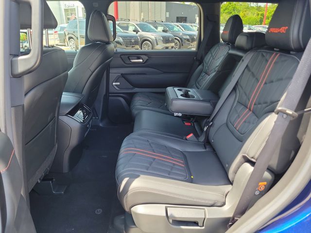 2026 Nissan Armada PRO-4X - Photo 13