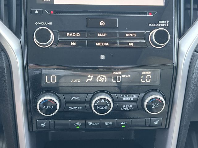 Used 2022 White Subaru Limited image 23