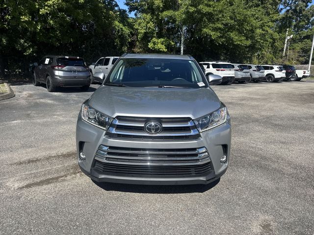Used 2019 Silver Toyota Limited image 2