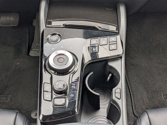 Used 2023 Kia Sportage Hybrid SUV