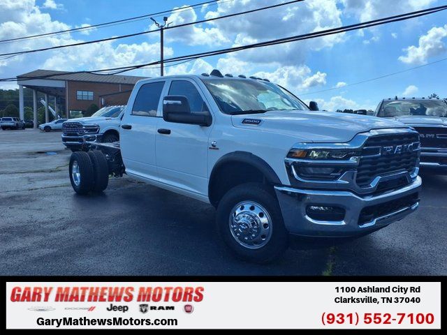 2025 RAM 3500 Chassis Tradesman Crew Cab LB DRW 4WD