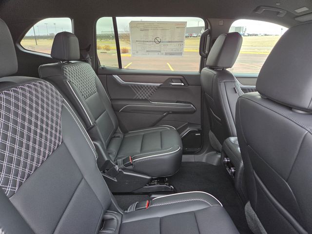 2026 GMC Acadia Denali AWD