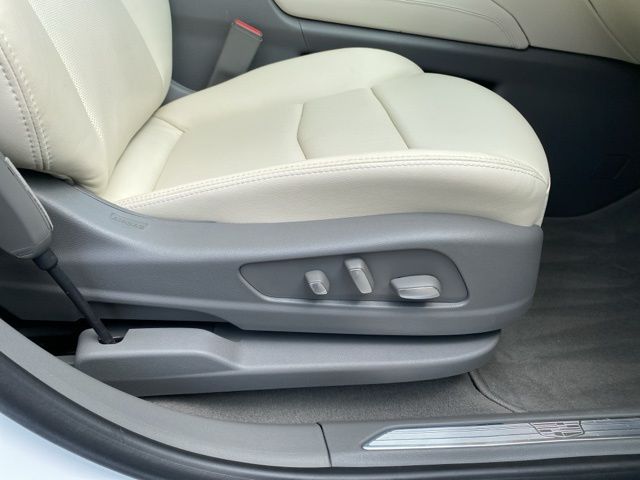 Used Car 2021 Cadillac Xt5  Premium Luxury For Sale Under $35,000 In San Antonio, Texas