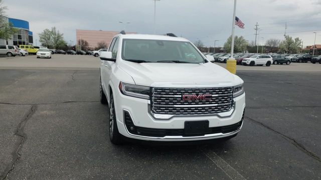 2023 GMC Acadia Denali 2