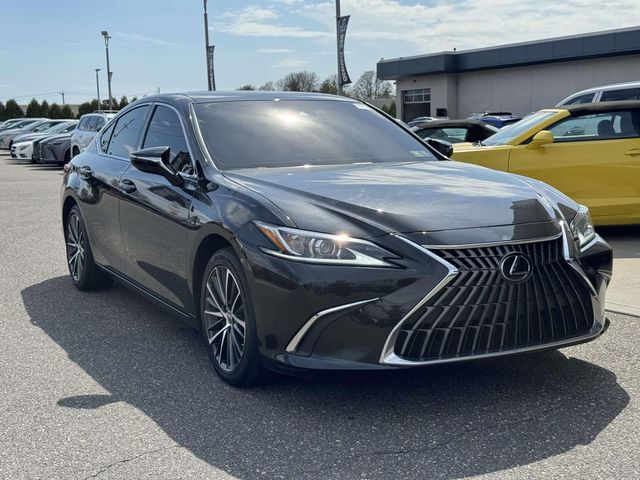 Black (Caviar) 2024 Lexus ES Hybrid 300h FWD Sedan Front-Wheel Drive Continuously Variable Transmission